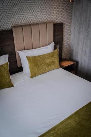 Imagen general del Hotel AZ h&ocirc;tel des arts. Foto 9