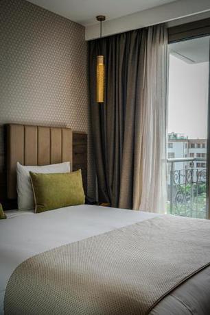 Imagen general del Hotel AZ h&ocirc;tel des arts. Foto 13