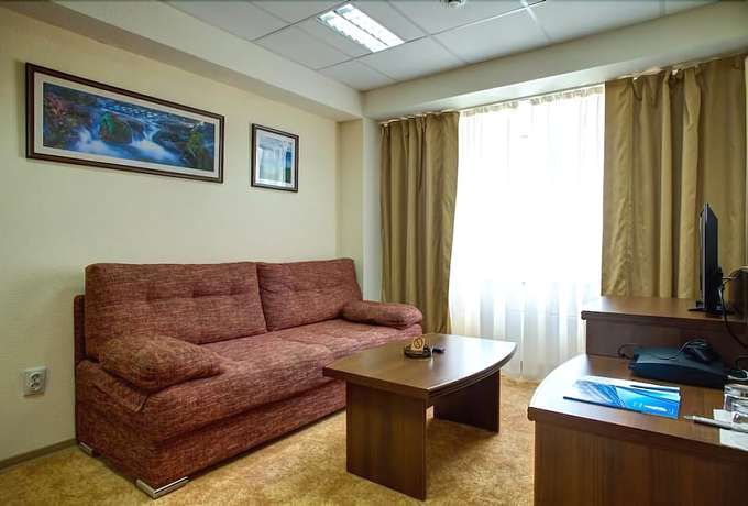 Imagen de la habitación del Hotel AZIMUT Kemerovo. Foto 2