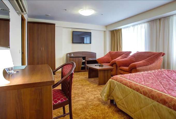 Imagen de la habitación del Hotel AZIMUT Kemerovo. Foto 5