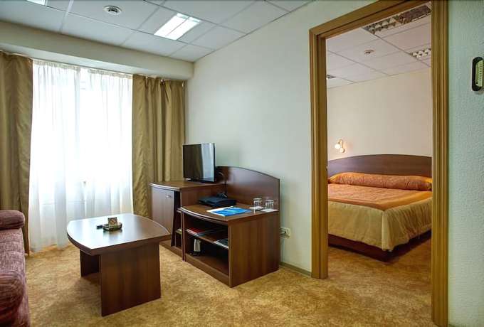 Imagen de la habitación del Hotel AZIMUT Kemerovo. Foto 9