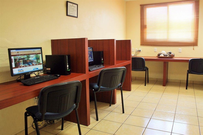 Imagen general del Hotel AZTECA INN, MAZATLAN. Foto 10