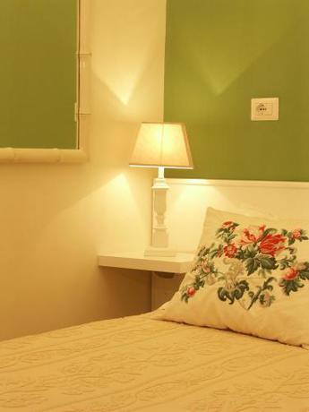 Imagen de la habitación del Hotel AZUR HOTEL. Foto 5