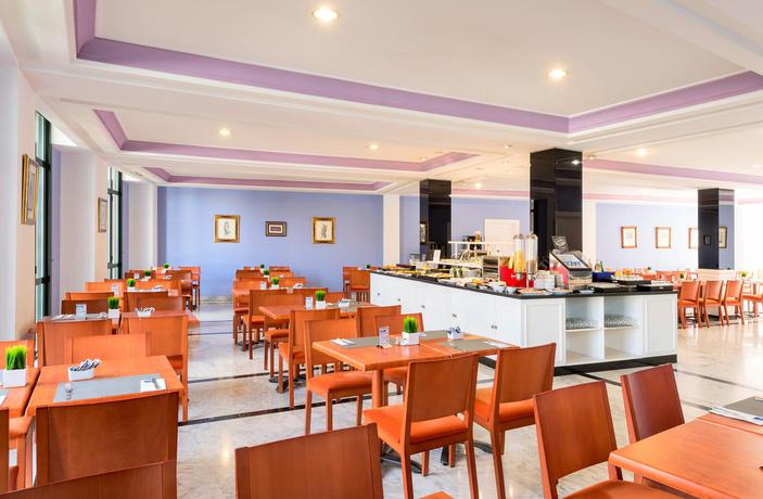 Imagen general del Hotel AZZ Merida Medea. Foto 12