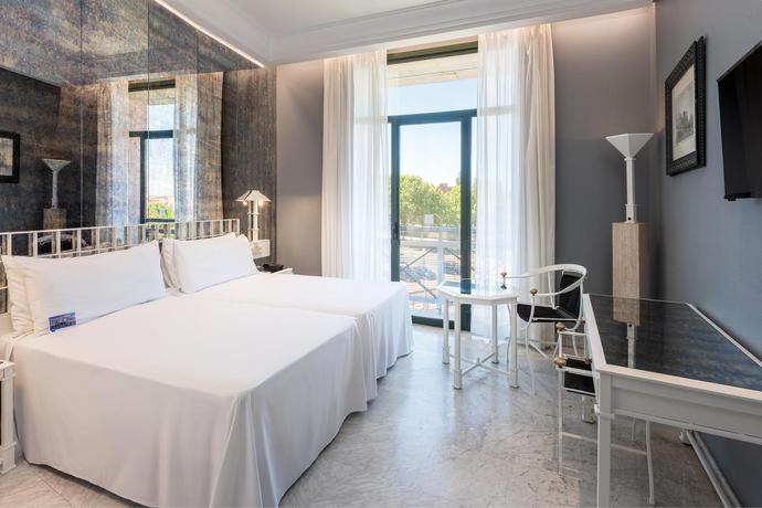 Imagen general del Hotel AZZ Merida Medea. Foto 17