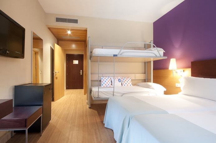 Imagen de la habitación del Hotel AZZ Salamanca Montalvo. Foto 7