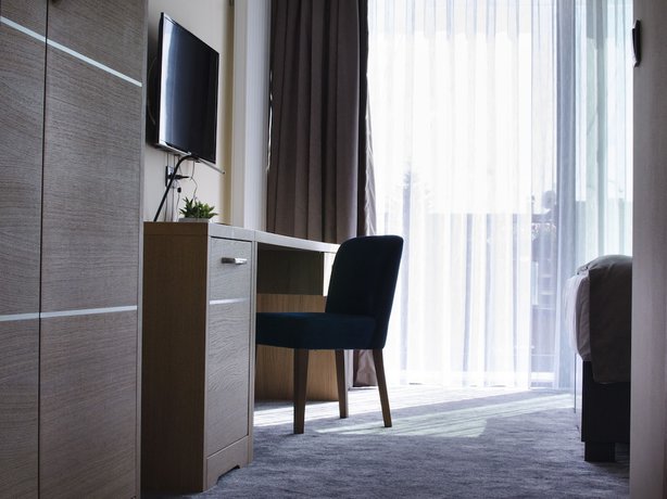 Imagen de la habitación del Hotel AZZA and Restaurant. Foto 5