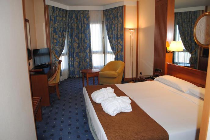 Imagen de la habitación del Hotel Aa Los Bracos By Silken. Foto 11