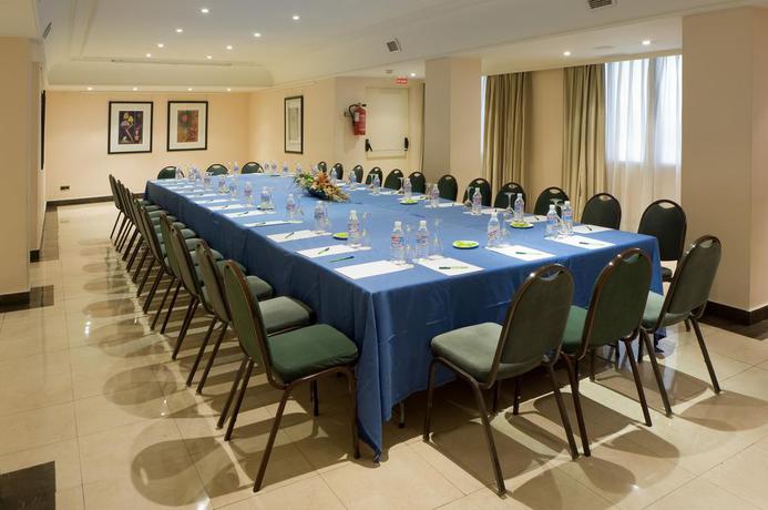 Imagen de los interiores del Hotel Aa Los Bracos By Silken. Foto 19