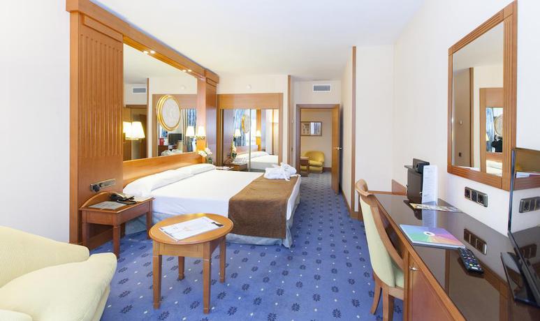 Imagen de la habitación del Hotel Aa Los Bracos By Silken. Foto 14