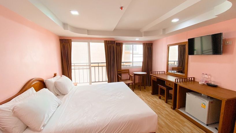 Imagen de la habitación del Hotel A.a. Pattaya Golden Beach. Foto 15