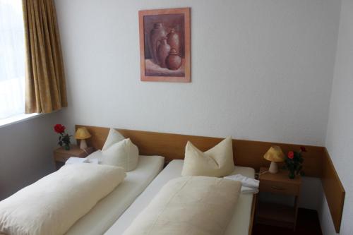 Imagen de la habitación del Hotel AaRa. Foto 5