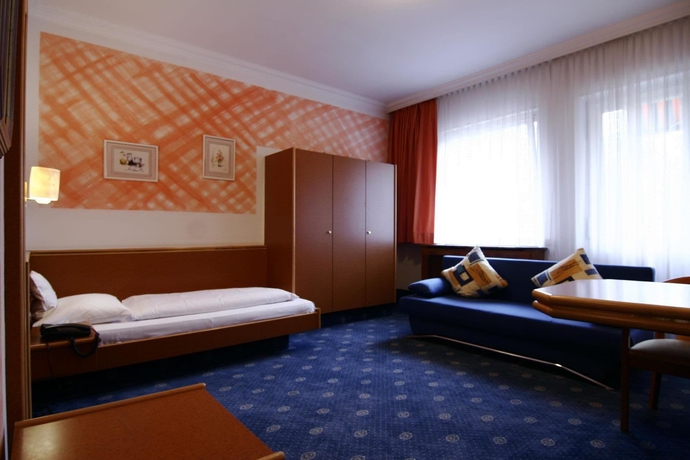 Imagen de la habitación del Hotel Aaaa welt K&uuml;bler. Foto 5