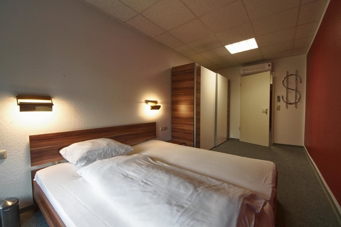 Imagen de la habitación del Hotel Aaaa welt K&uuml;bler. Foto 8