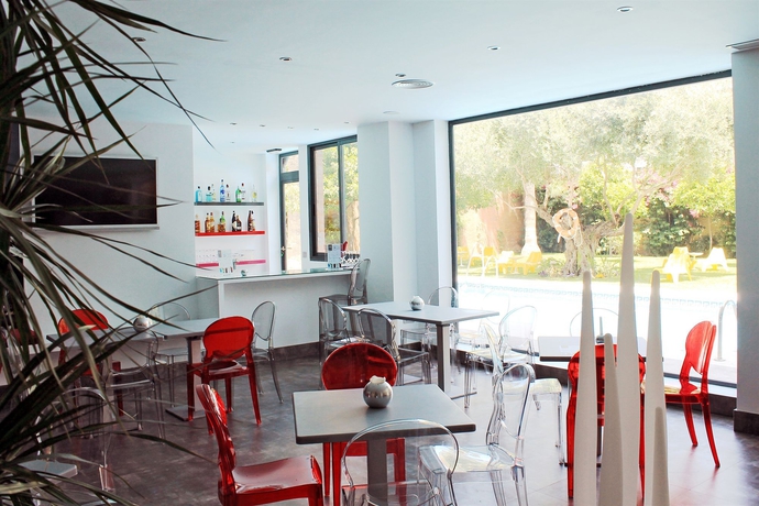 Imagen del bar/restaurante del Hotel Aacr Monteolivos. Foto 6