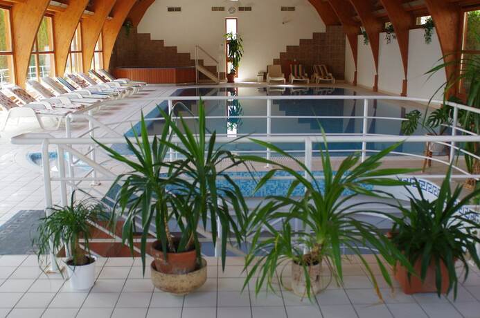 Imagen general del Hotel &Aacute;gnes, HEVIZ. Foto 1