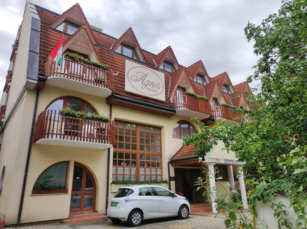 Imagen general del Hotel &Aacute;gnes, HEVIZ. Foto 16