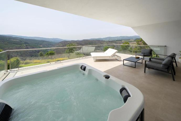 Imagen de los interiores del Hotel &Aacute;gua Hotels Mondim De Basto. Foto 14