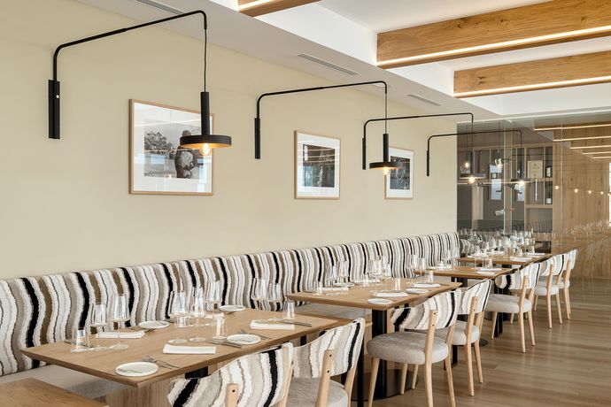 Imagen del bar/restaurante del Hotel &Aacute;gua Hotels Terra Fria. Foto 3