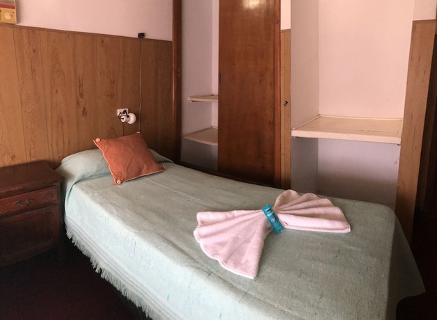 Imagen de la habitación del Hotel &Aacute;guila Blanca. Foto 2