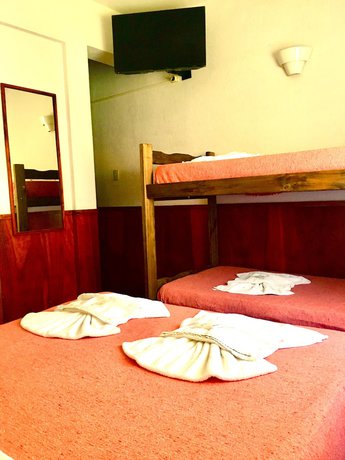 Imagen de la habitación del Hotel &Aacute;guila Blanca. Foto 4