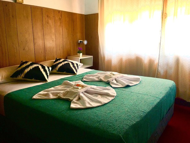 Imagen de la habitación del Hotel &Aacute;guila Blanca. Foto 12