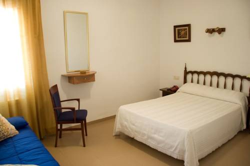Imagen de la habitación del Hotel &Aacute;lvarez, Tu&eacute;jar. Foto 4