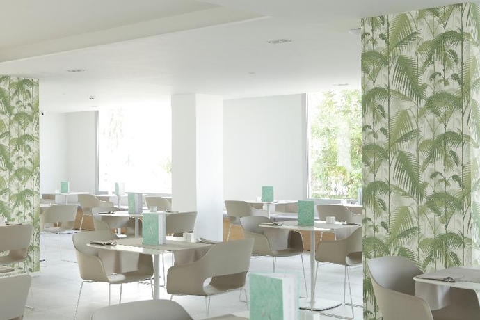 Imagen general del Hotel Ánfora Ibiza. Foto 7