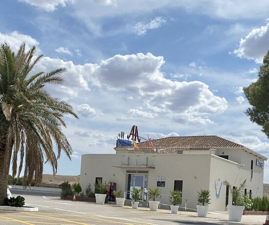 Imagen general del Hotel &Aacute;ngel, Santa Cruz de Mudela. Foto 1