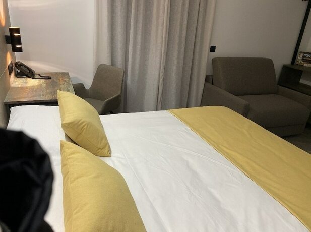 Imagen de la habitación del Hotel &Aacute;ngel, Santa Cruz de Mudela. Foto 19