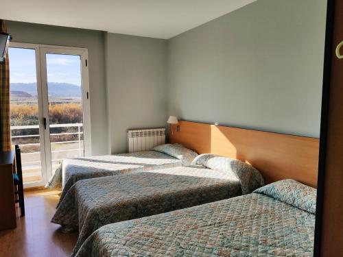 Imagen de la habitación del Hotel Área De Calahorra. Foto 4