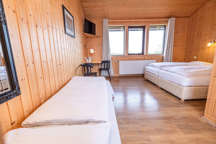 Imagen de la habitación del Hotel Árnanes Country. Foto 4