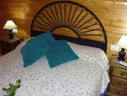 Imagen de la habitación del Hotel &Aacute;tico Armon&iacute;a Rural. Foto 4