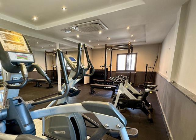 Imagen de los interiores del Hotel Ávila Diró. Foto 11