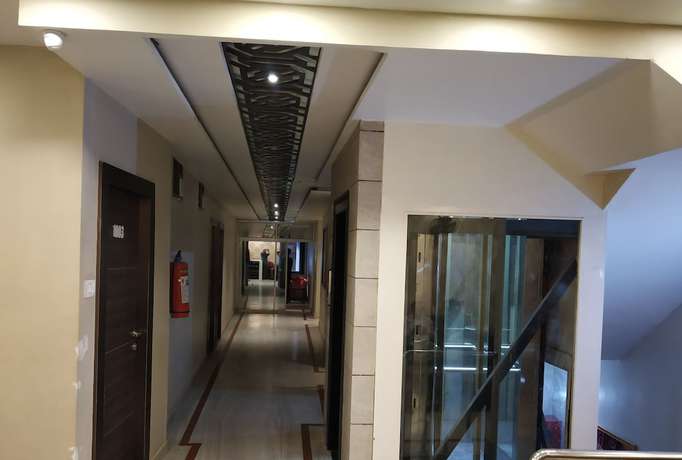 Imagen de los interiores del Hotel Aadesh Palace. Foto 19