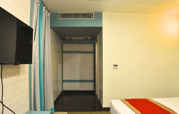 Imagen general del Hotel Aadrika Residency. Foto 1