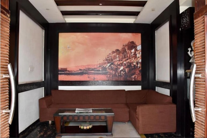 Imagen de los interiores del Hotel Aadrika Residency. Foto 16