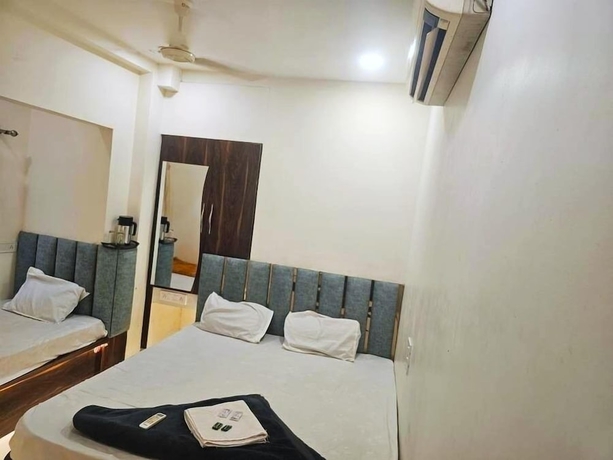 Imagen de la habitación del Hotel Aagman Palace - Near Mahakal Temple. Foto 3