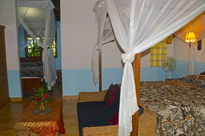 Imagen de la habitación del Hotel Aahh Bali Bed and Breakfast. Foto 19