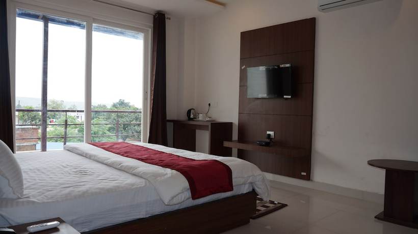 Imagen de la habitación del Hotel Aakash Residency, Dehradun. Foto 3