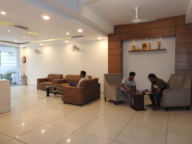 Imagen de los interiores del Hotel Aakash Residency, Dehradun. Foto 11