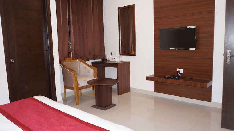 Imagen de la habitación del Hotel Aakash Residency, Dehradun. Foto 5
