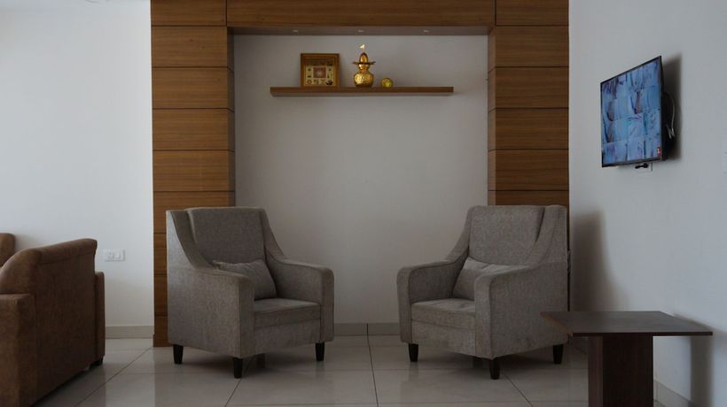 Imagen de los interiores del Hotel Aakash Residency, Dehradun. Foto 18