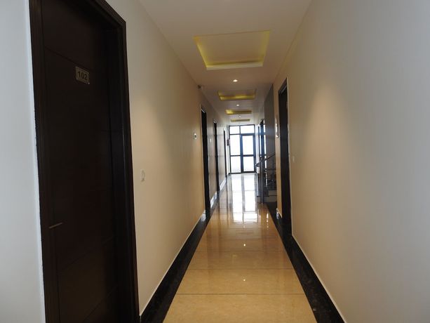 Imagen de los interiores del Hotel Aakash Residency, Dehradun. Foto 19