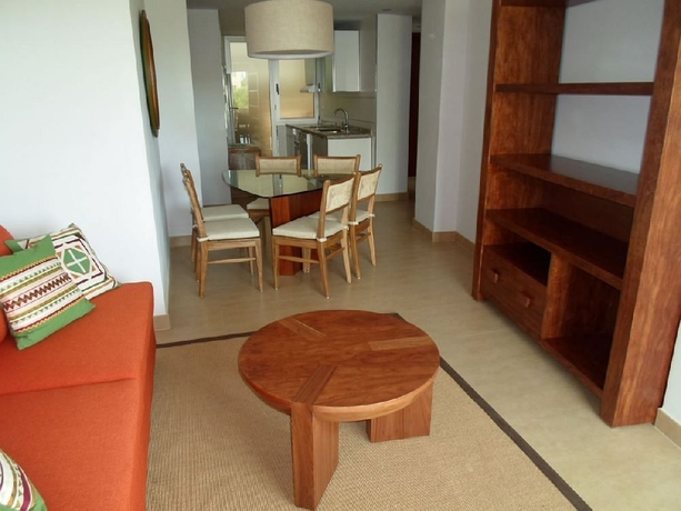 Imagen de los interiores del Hotel Aak-bal All Suite Resort. Foto 8