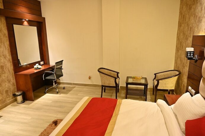 Imagen de la habitación del Hotel Aakriti Clarks Inn Express. Foto 17