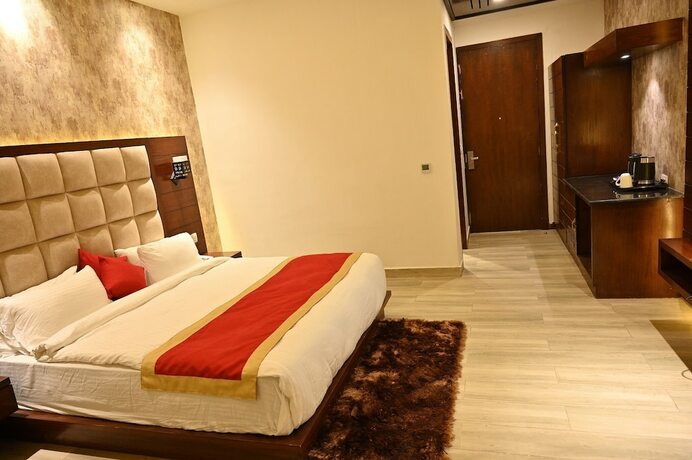 Imagen de la habitación del Hotel Aakriti Clarks Inn Express. Foto 19