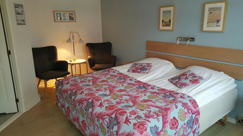 Imagen de la habitación del Hotel Aalbæk Badehotel. Foto 24