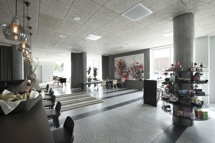 Imagen de los interiores del Hotel Aalborg Airport. Foto 33