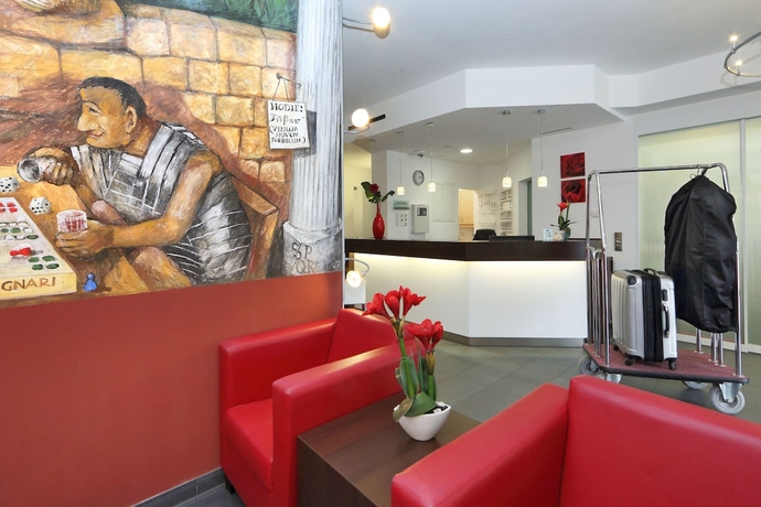 Imagen de los interiores del Hotel Aalener Romer. Foto 19